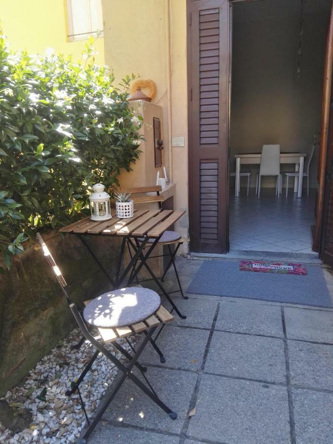 La Passerella Apartment Лука Екстериор снимка