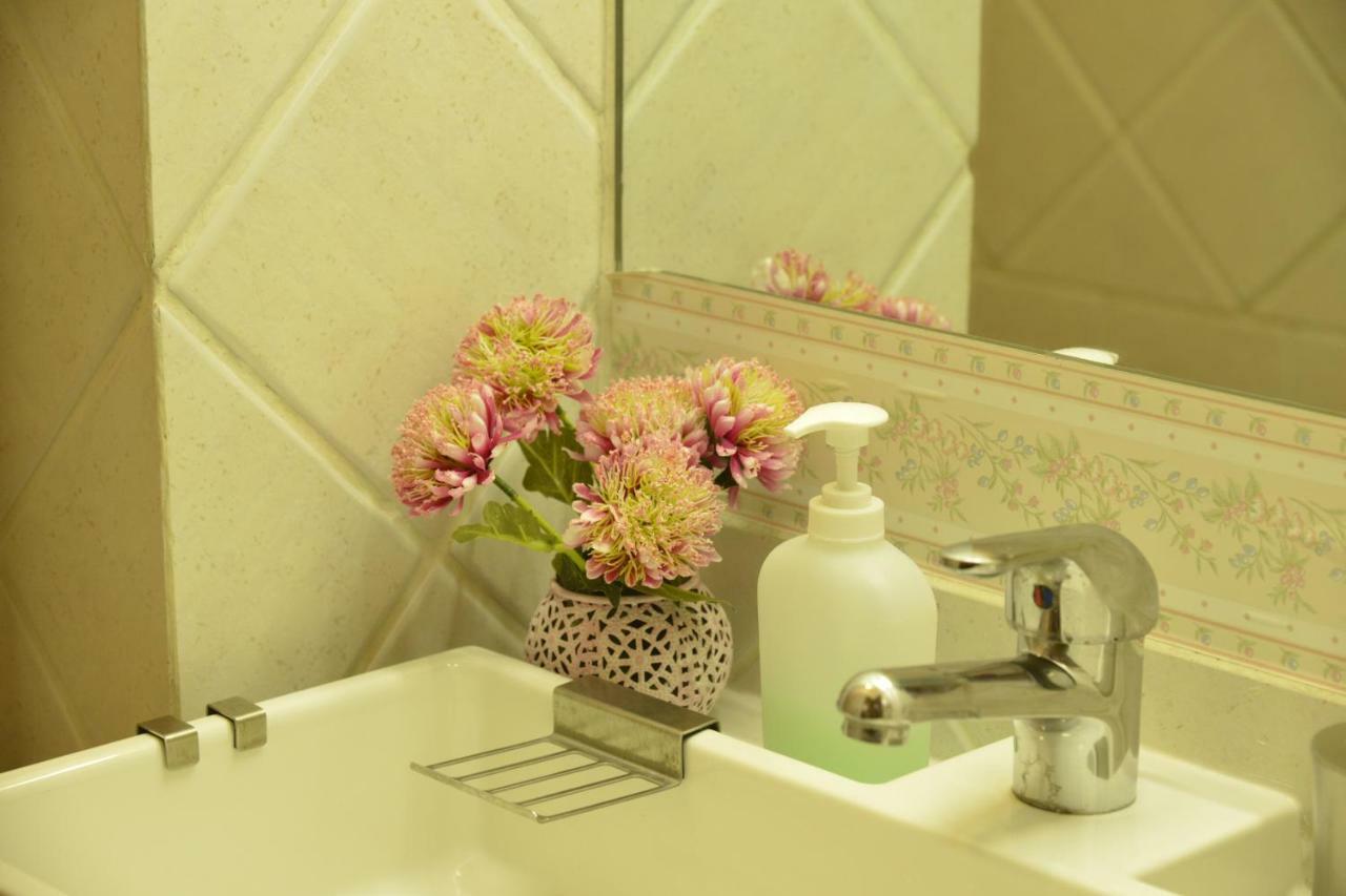 La Passerella Apartment Лука Екстериор снимка